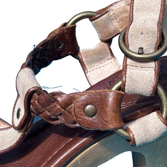 Frye Stephanie Braided T-Strap Tan Suede Slingback Sandals w/Block Heels Size 8 - Picture 8 of 14